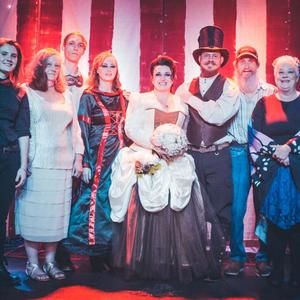 Meet your Posher, Deborah